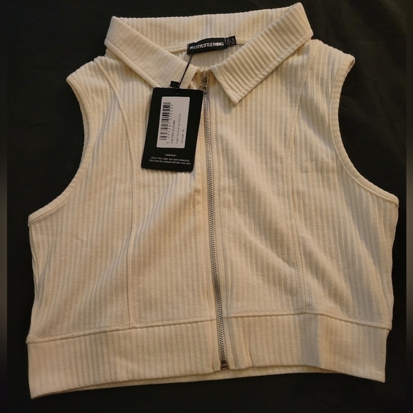 NWT Pretty Little Thing Cream Rib Collar Zip Crop Top - Picture 7 of 12